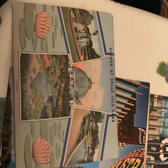 Postcards from the 1940s and 50s some antiques - Picture 7 of 9